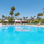 Espacioso En Vakantiehuis *