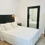 Espacioso En